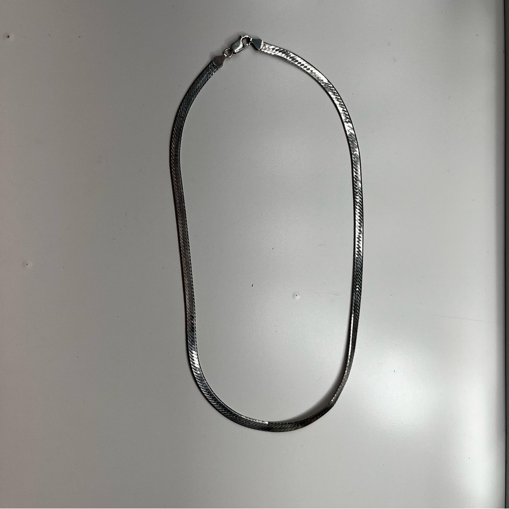 Vintage 925 Sterling‎ Silver 20" Long Herringbone Chain Necklace 18g - Picture 1 of 5